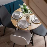 Lägenhet Highlander Style Two-storey Hrube Wyzne In With Air Conditioning By Renters Prestige *