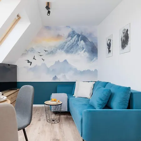 Highlander Style Two-storey Hrube Wyzne In With Air Conditioning By Renters Prestige *